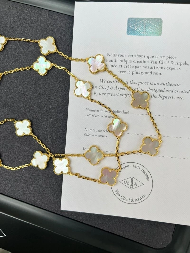 Vca Necklaces Packable 254514