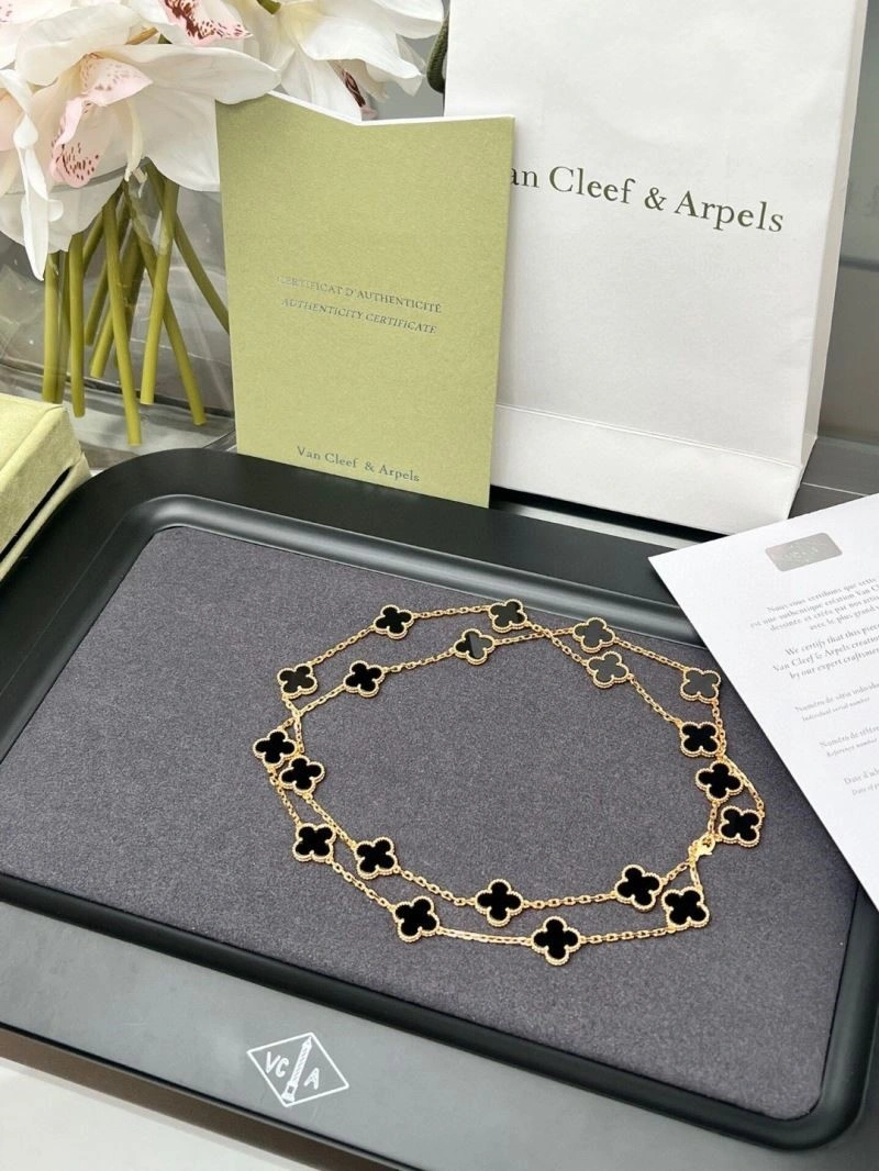 Vca Necklaces WellDesigned 254499