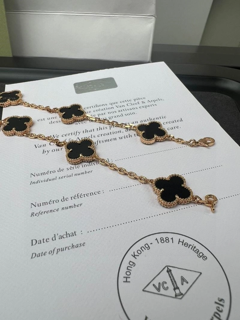 Vca Necklaces WellDesigned 254499