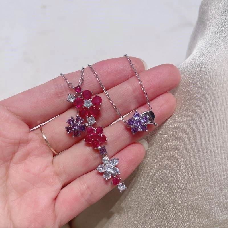 Vca Necklaces SmoothTexture 254376
