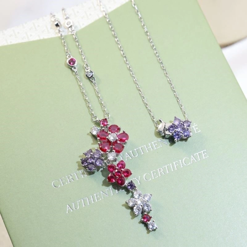 Vca Necklaces SmoothTexture 254376