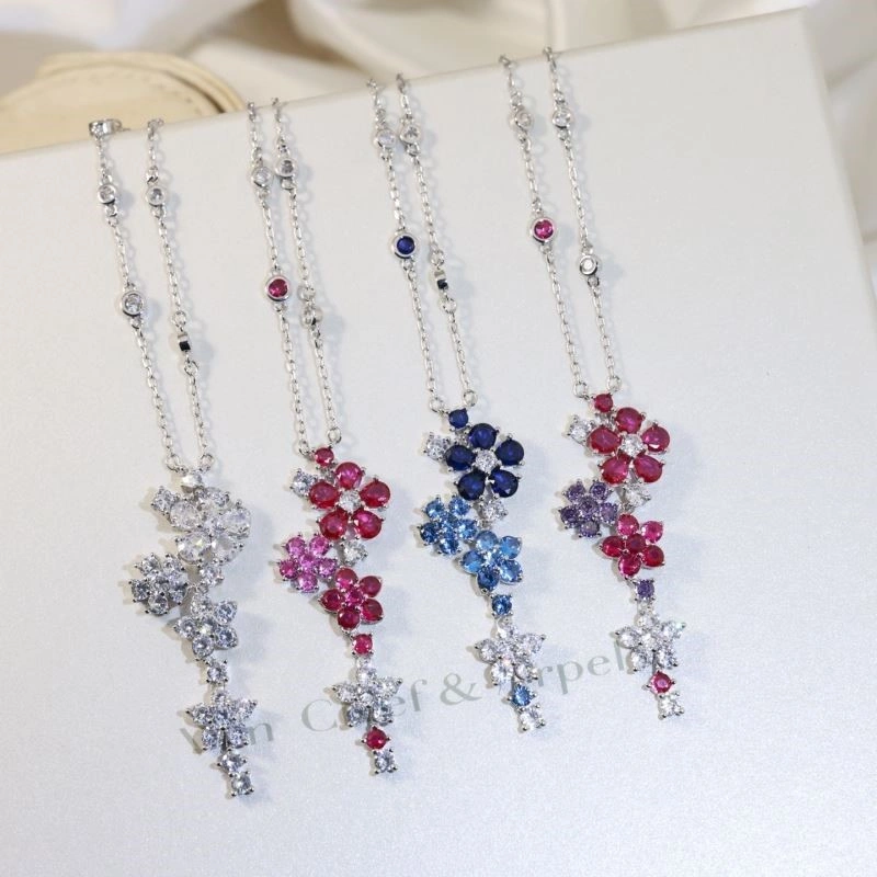 Vca Necklaces EasyCare 254382