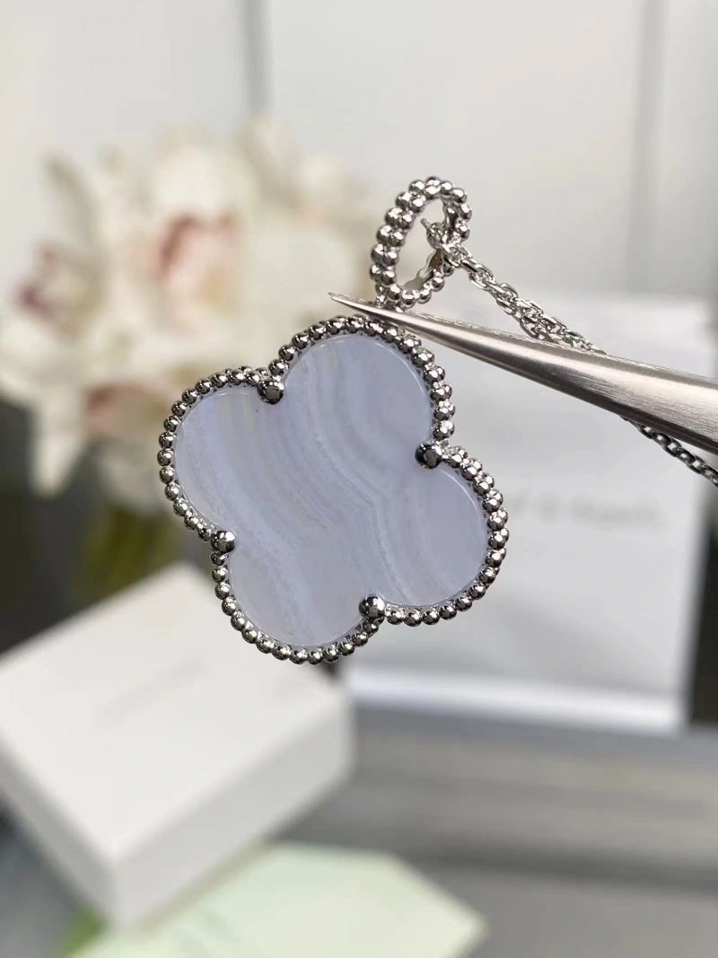 Vca Necklaces TravelReady 254364