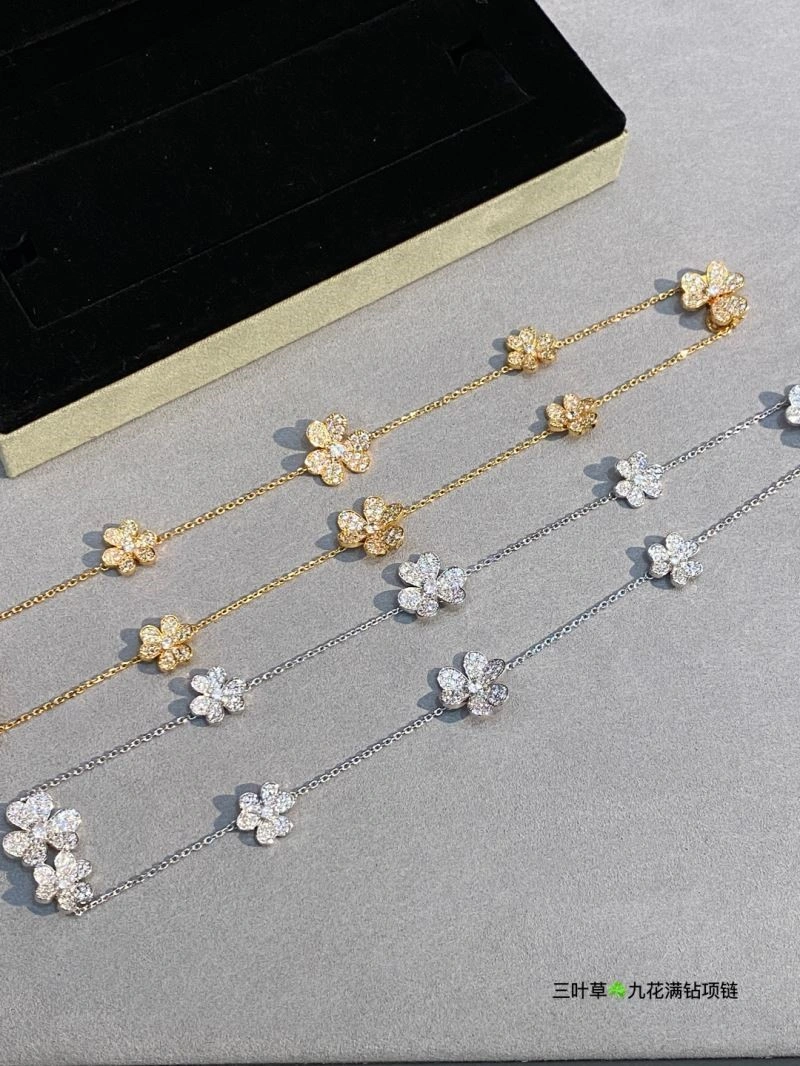 Vca Necklaces FashionForward 254365