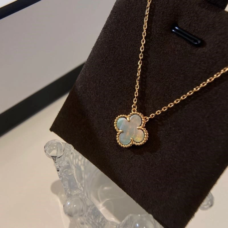 Vca Necklaces TimelessDesign 254372