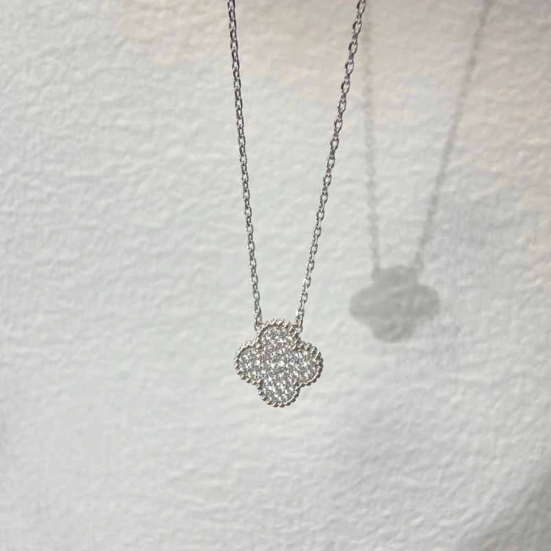 NewStyle Vca Necklaces 254361