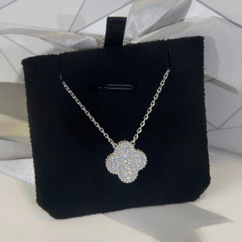 NewStyle Vca Necklaces 254361