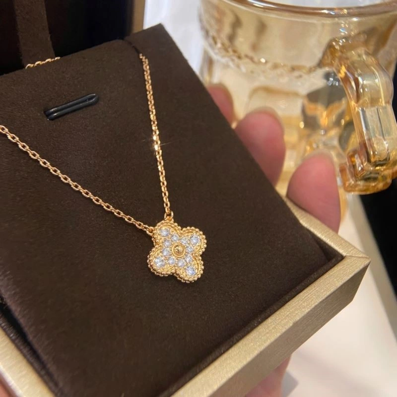 Vca Necklaces Seasonal 254360