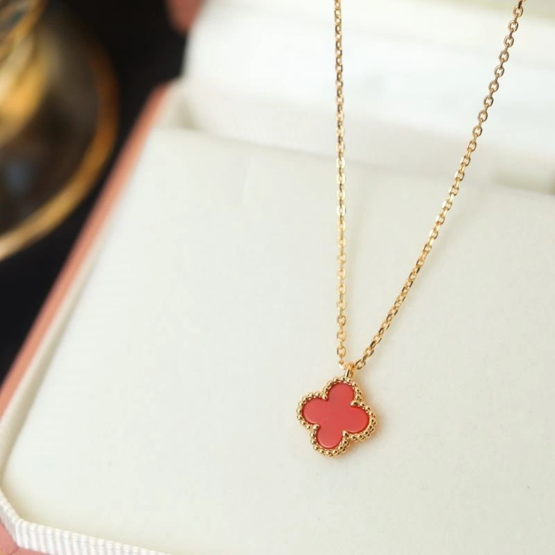 Vca Necklaces Comfortable 254359