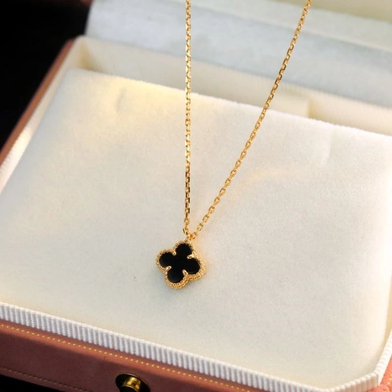 Vca Necklaces Contemporary 254354