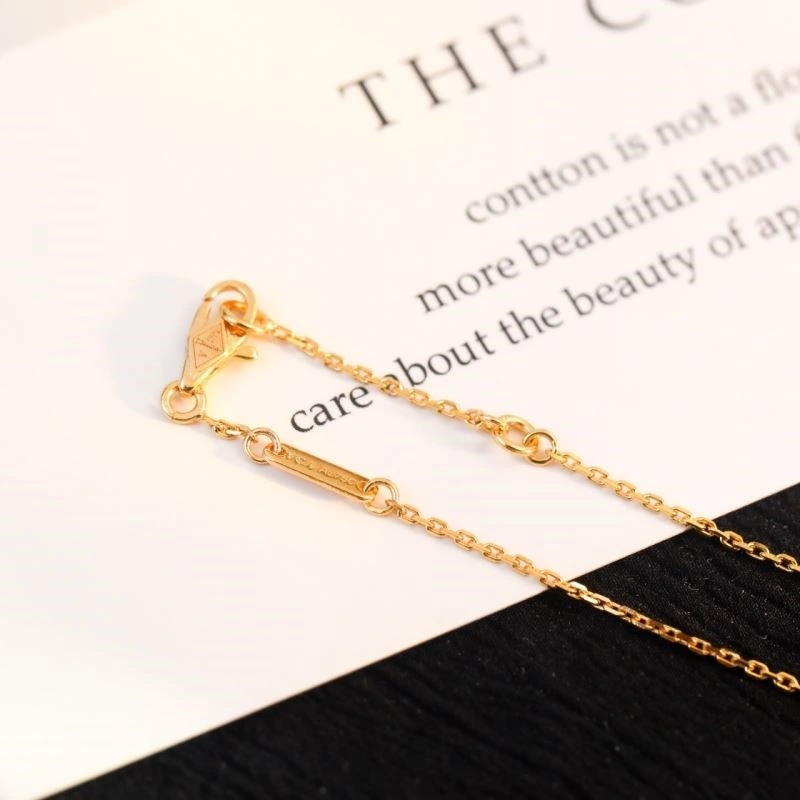Vca Necklaces Contemporary 254354