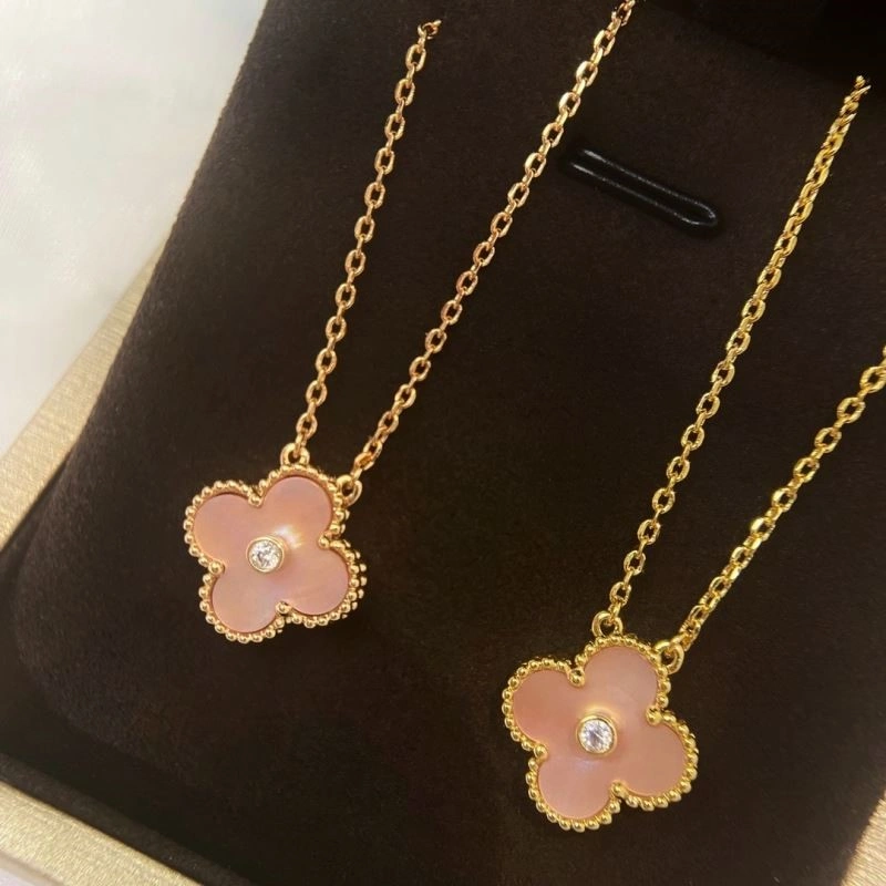 Vca Necklaces Casual 254339