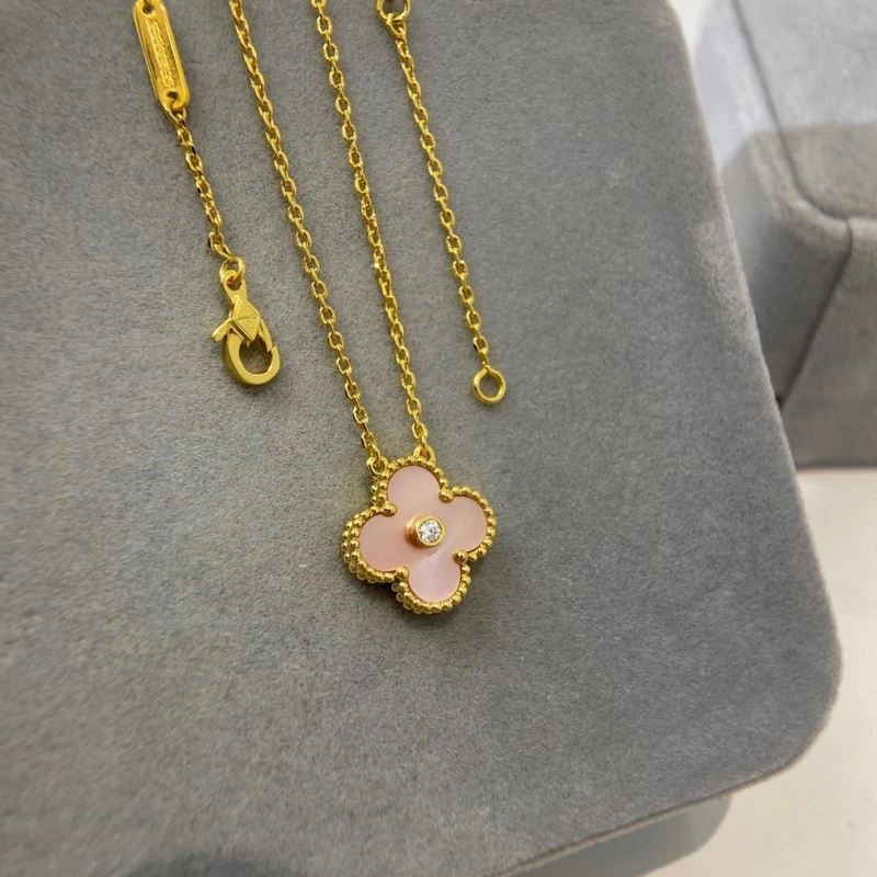 Vca Necklaces Casual 254339