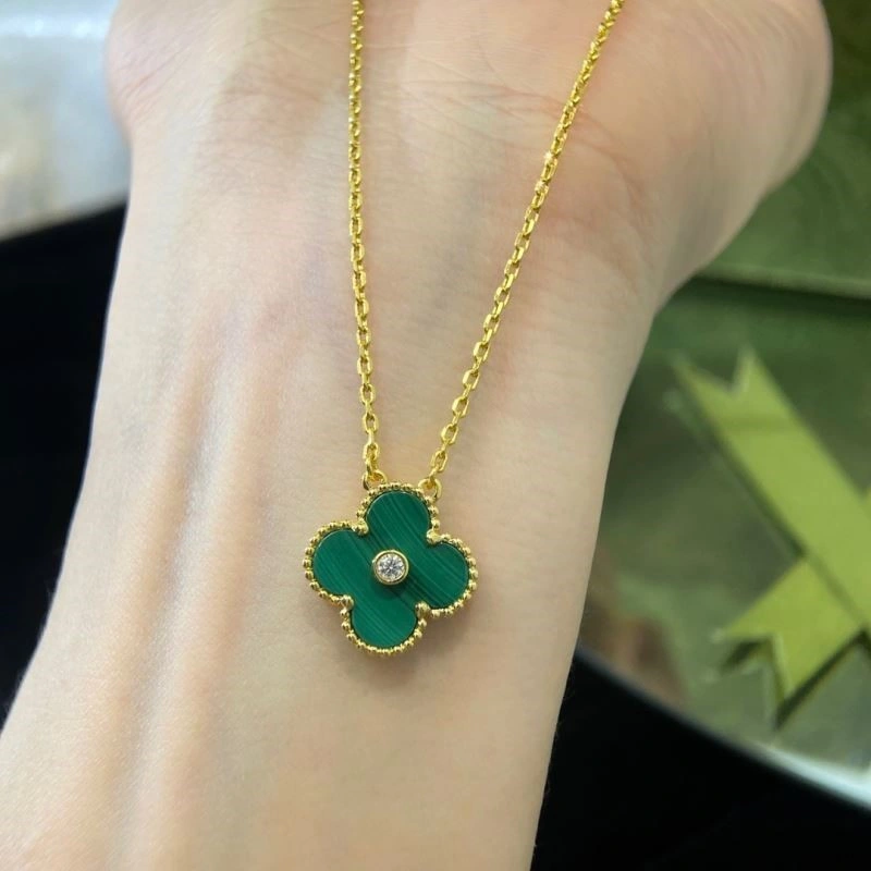 Upgraded Vca Necklaces 254330