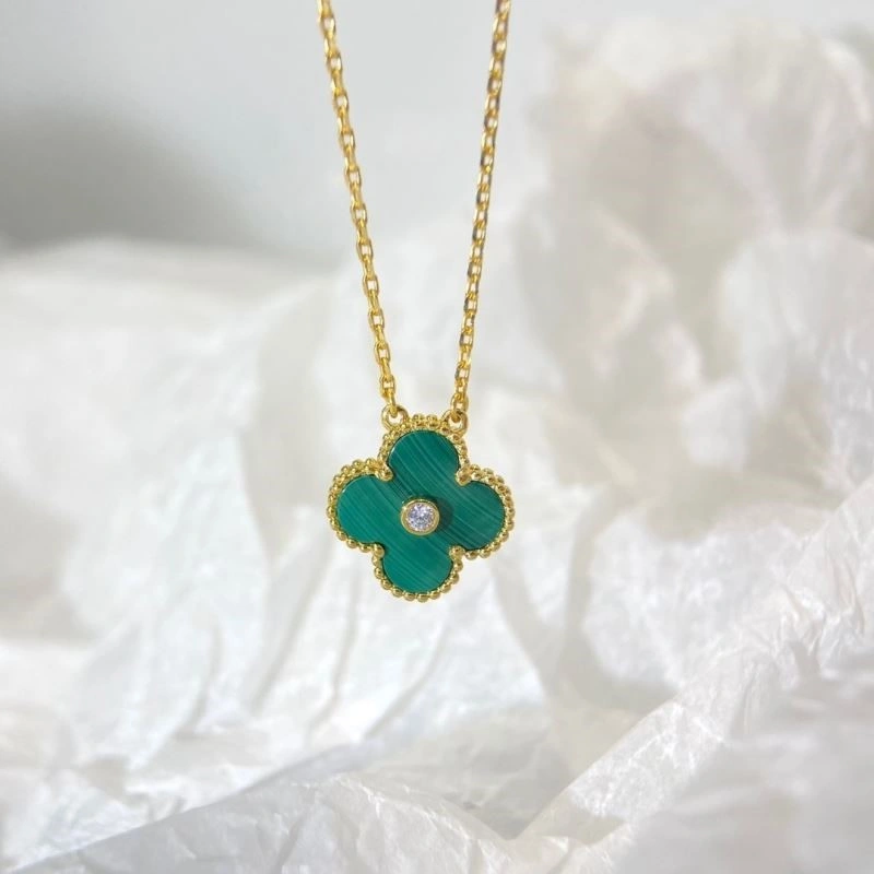 Upgraded Vca Necklaces 254330
