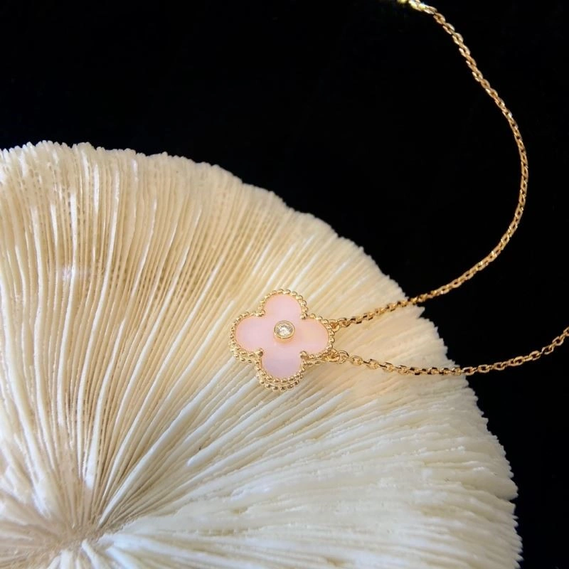 Vca Necklaces Trendy 254343