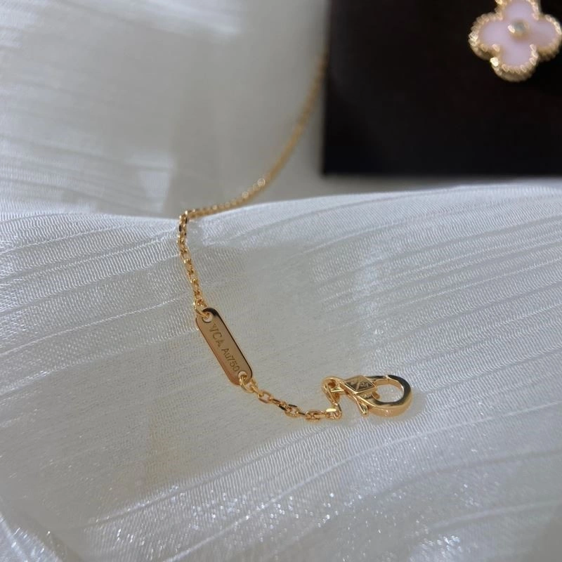 Vca Necklaces Trendy 254343