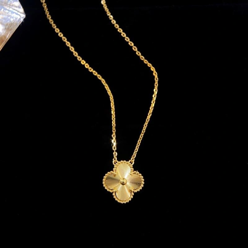 Vca Necklaces TravelReady 254332