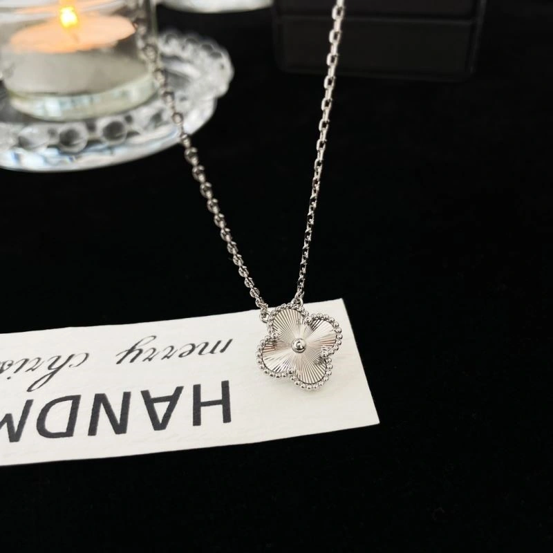 EasyMatch Vca Necklaces 254341