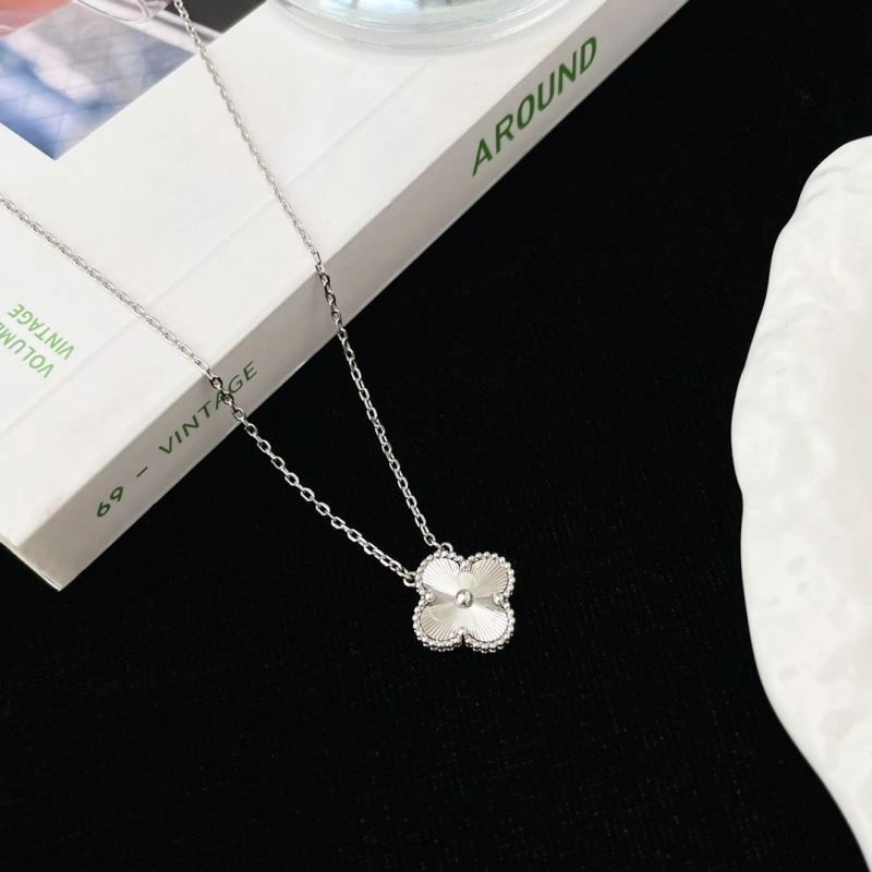 EasyMatch Vca Necklaces 254341