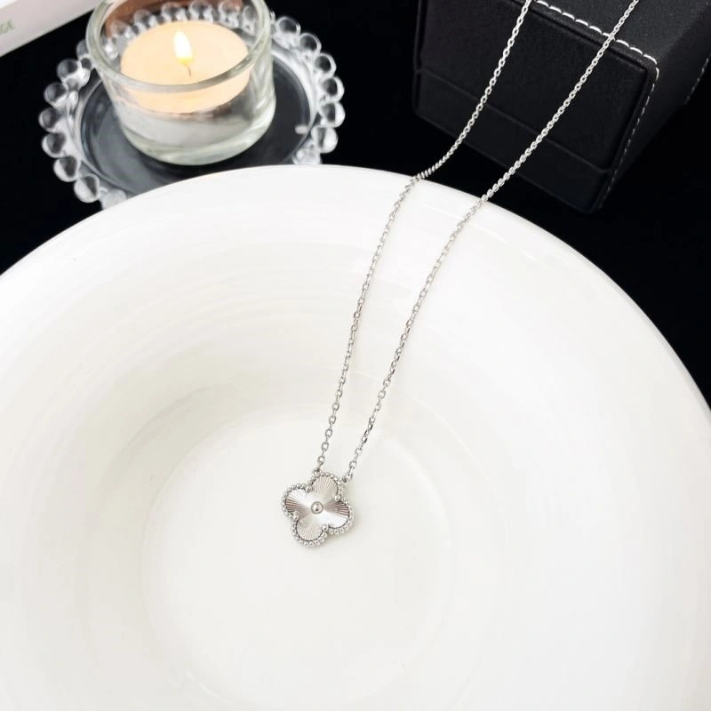 EasyMatch Vca Necklaces 254341