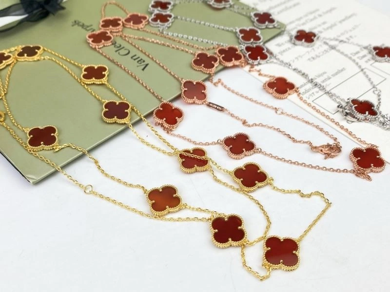 Vca Necklaces FlexibleFit 254353