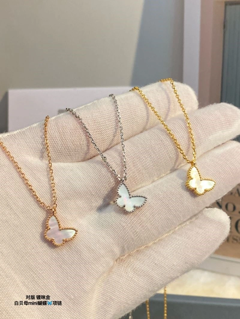 Vca Necklaces Sleek 254326