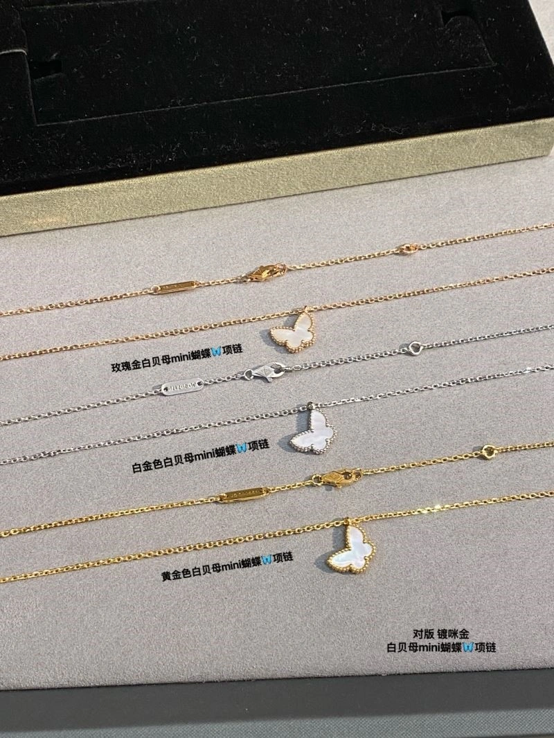 Vca Necklaces Sleek 254326