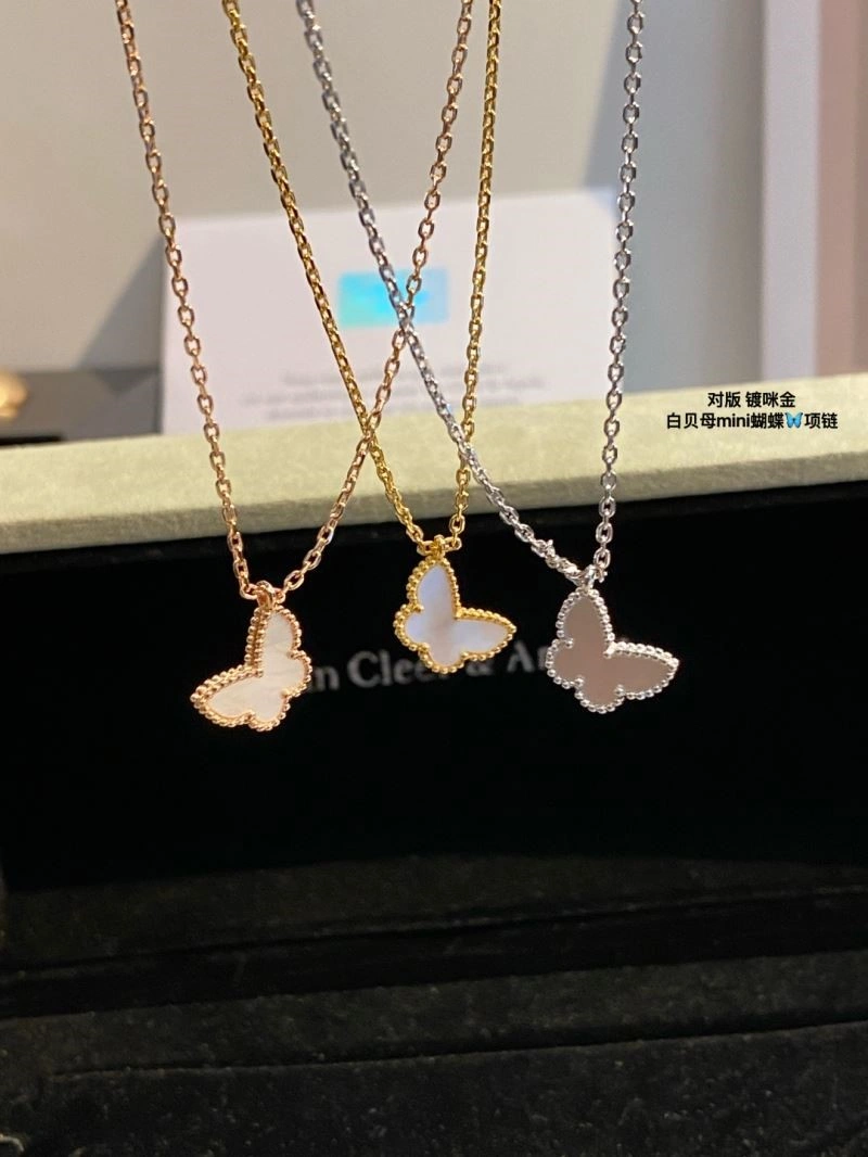 Vca Necklaces Sleek 254326