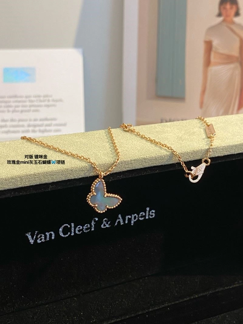 Vca Necklaces Timeless 254337