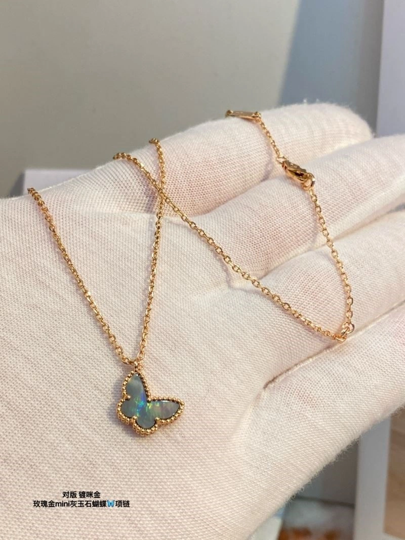 Vca Necklaces Timeless 254337