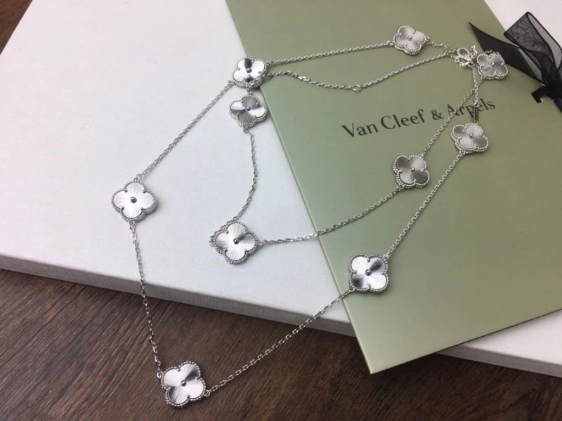 StreetReady Vca Necklaces 254350