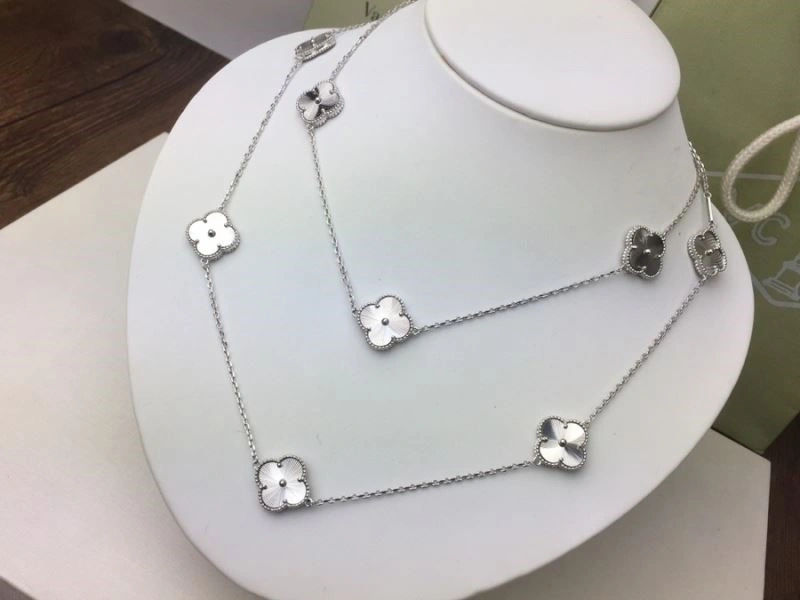 StreetReady Vca Necklaces 254350