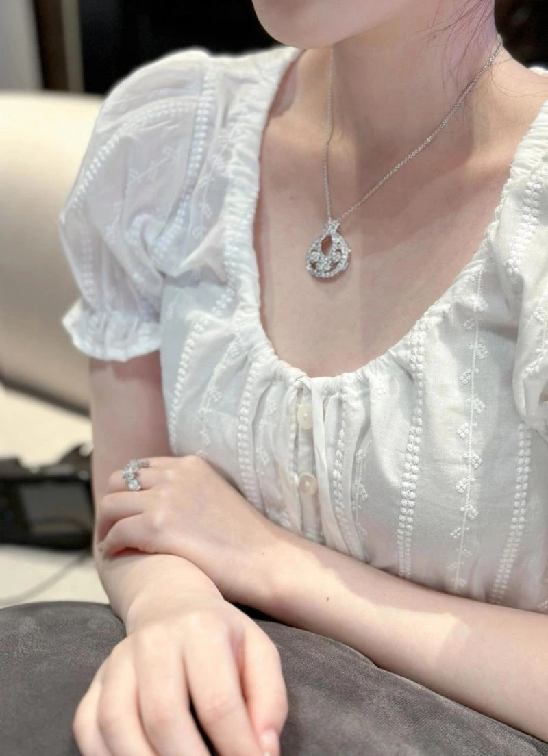 Vca Necklaces Vibrant 254358