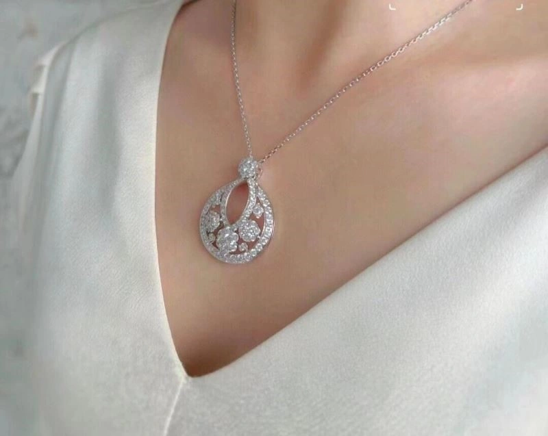 Vca Necklaces Vibrant 254358