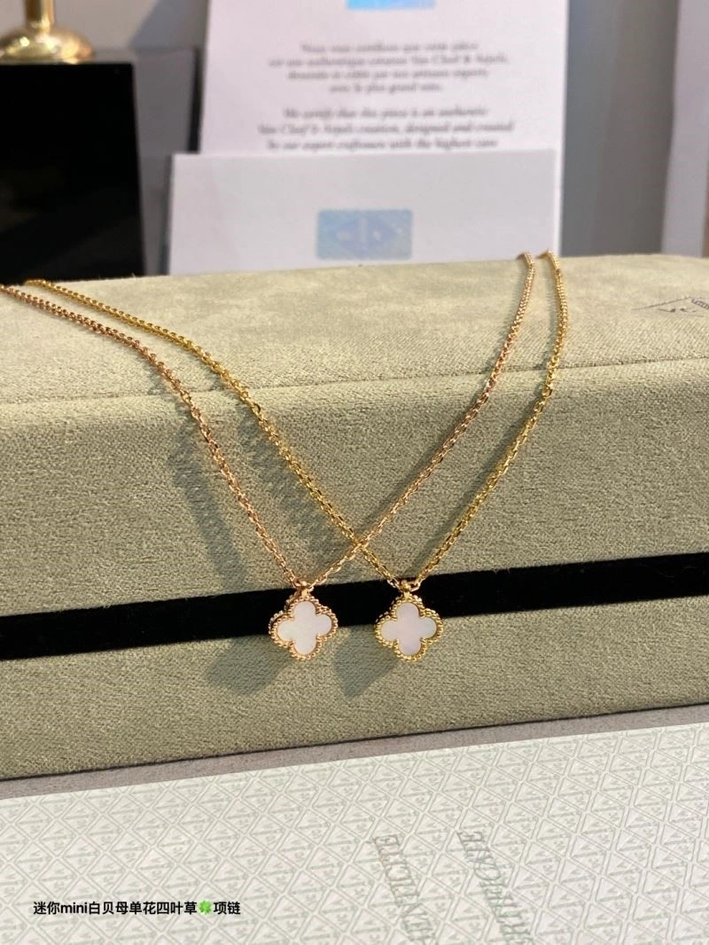 Vca Necklaces Bright 254342