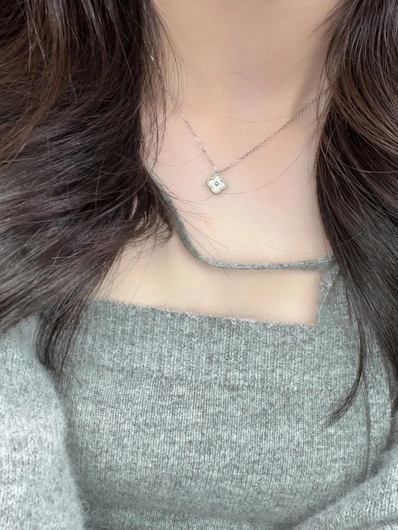 Vca Necklaces Breathable 254324