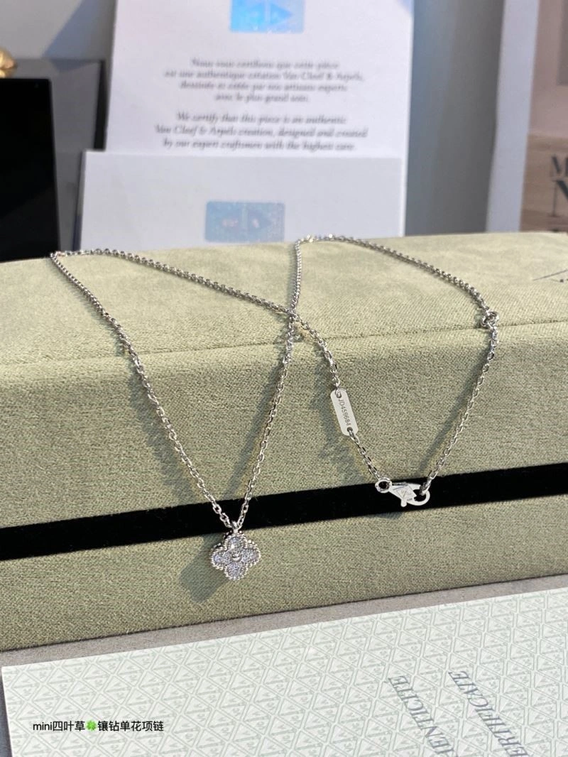 Vca Necklaces Breathable 254324