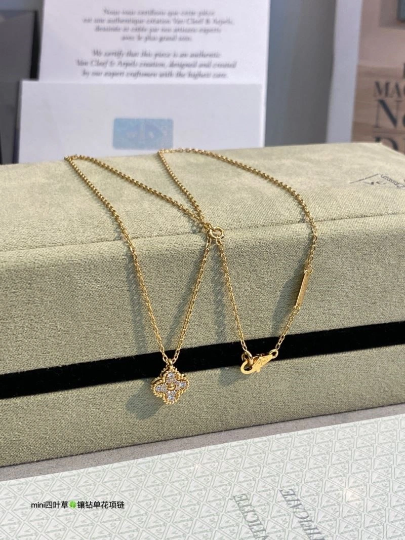 Vca Necklaces Breathable 254324