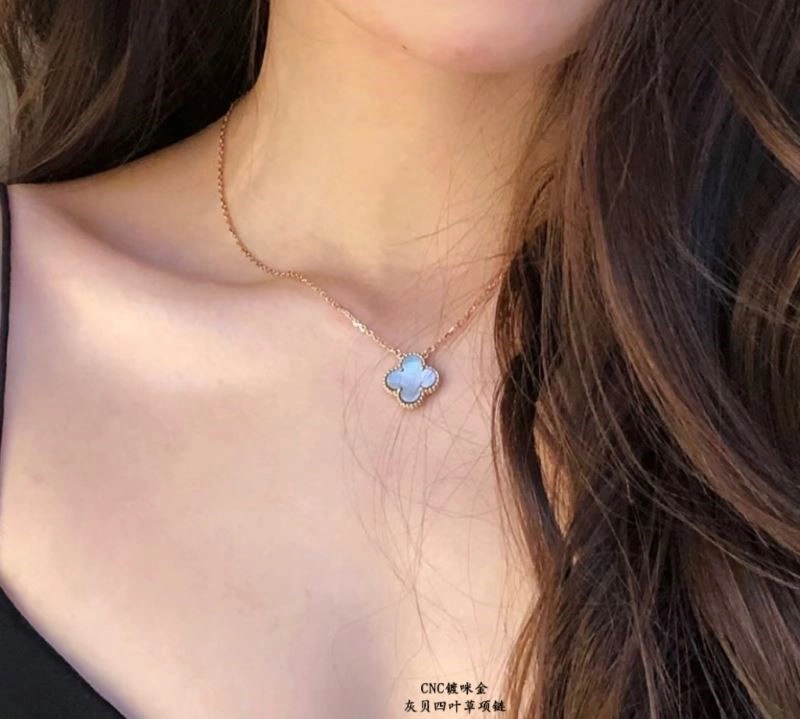 Vca Necklaces FashionForward 254312