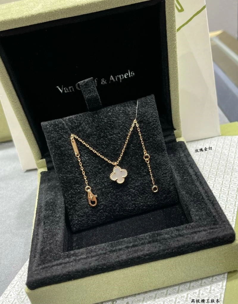 Durable Vca Necklaces 254305