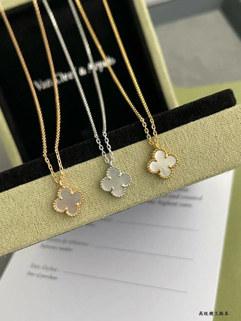 Durable Vca Necklaces 254305