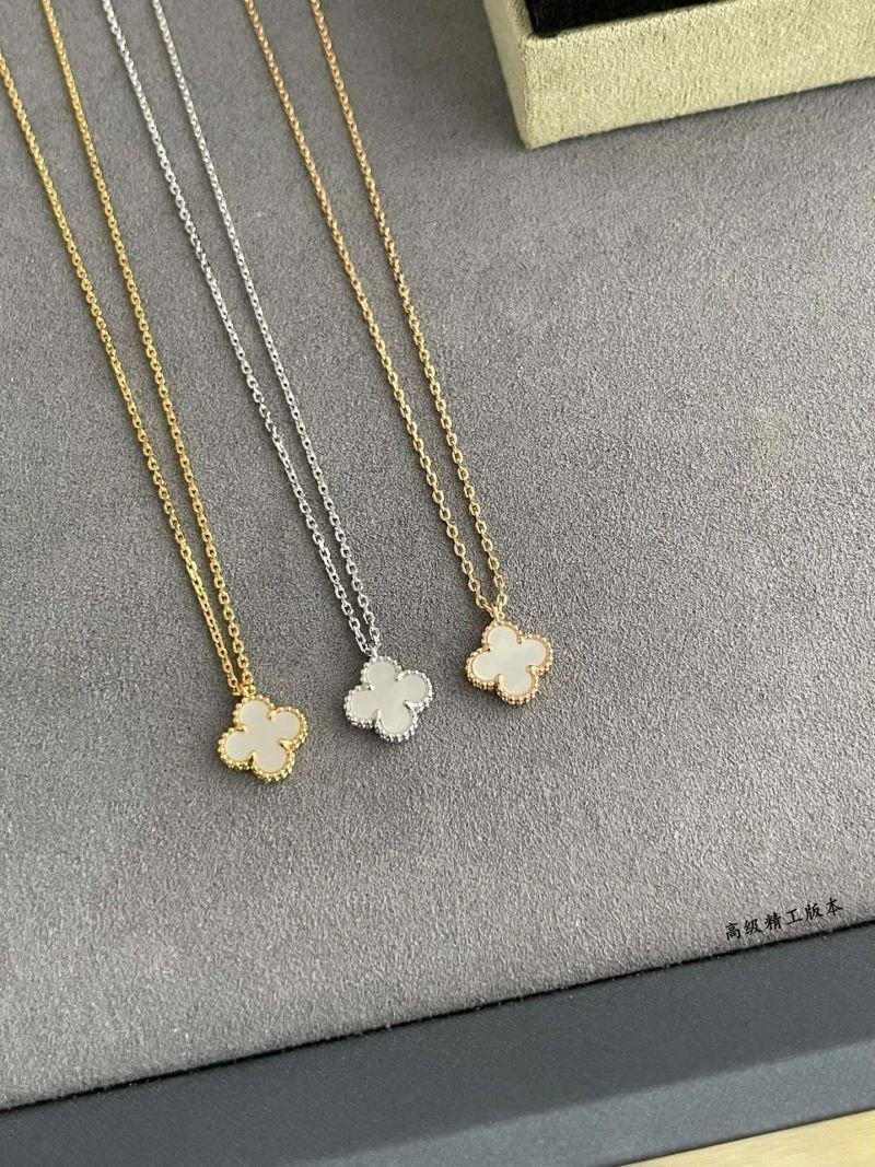 Durable Vca Necklaces 254305
