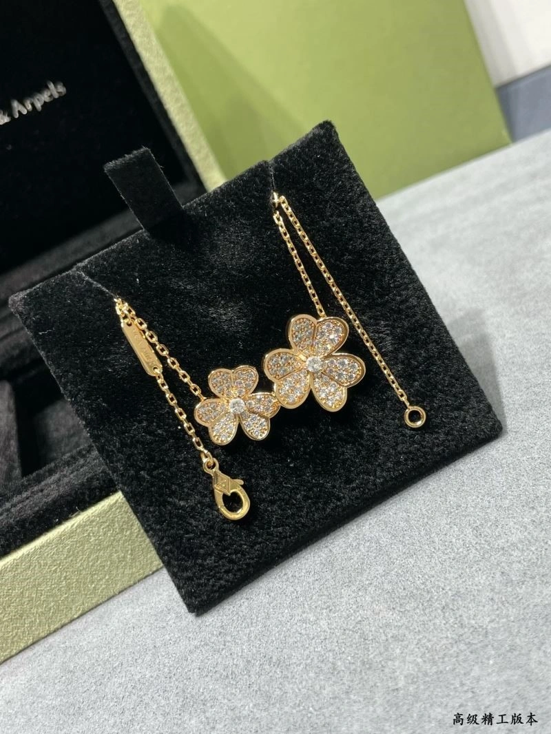 Vca Necklaces Bright 254315