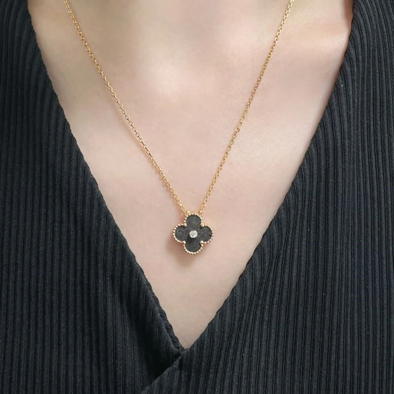 Vca Necklaces HighQuality 254307