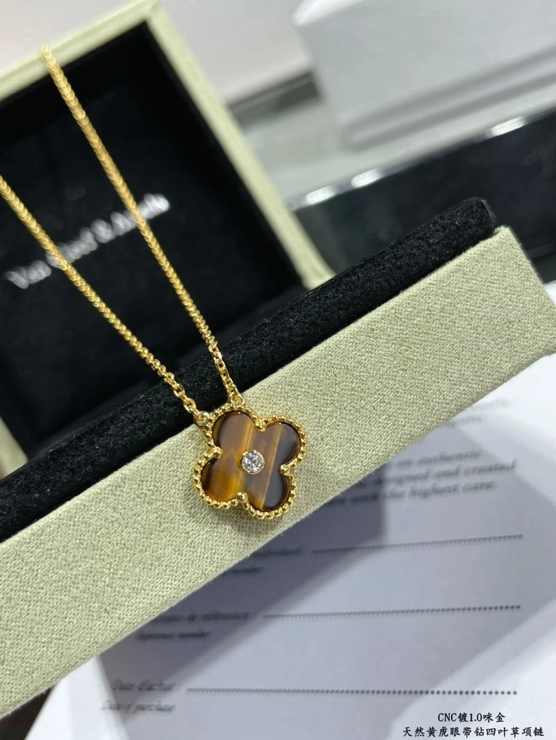 Thermal Vca Necklaces 254304