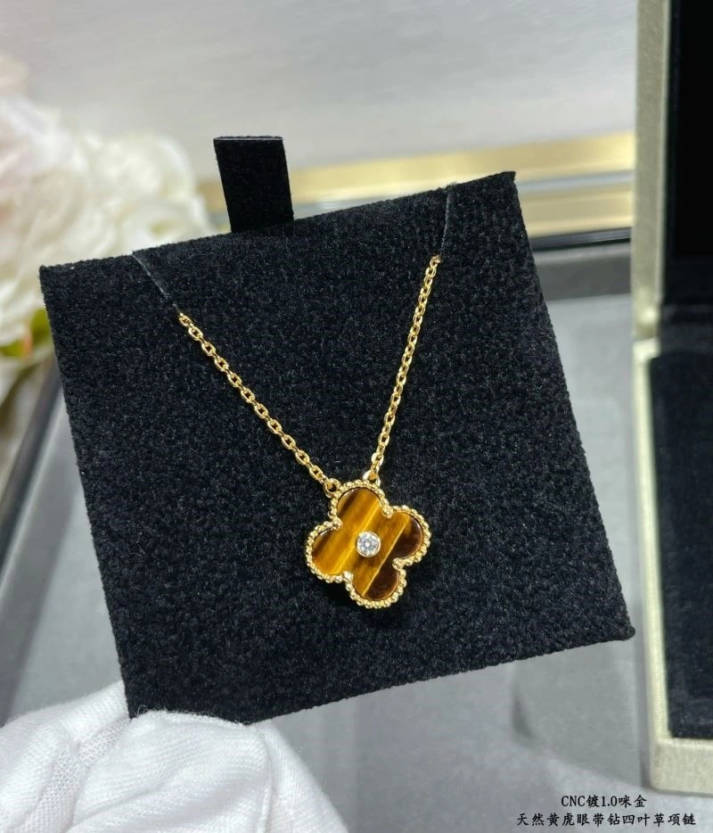 Thermal Vca Necklaces 254304