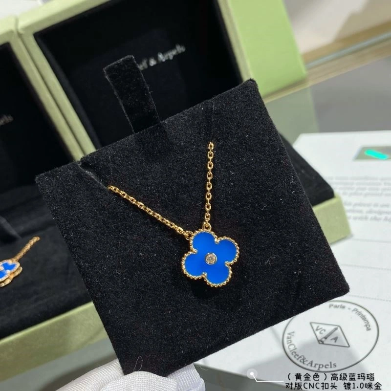 Soft Vca Necklaces 254286