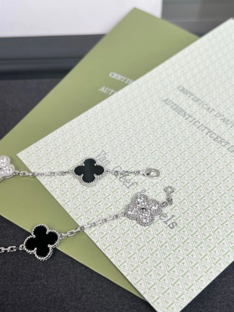 Chic Vca Necklaces 254277