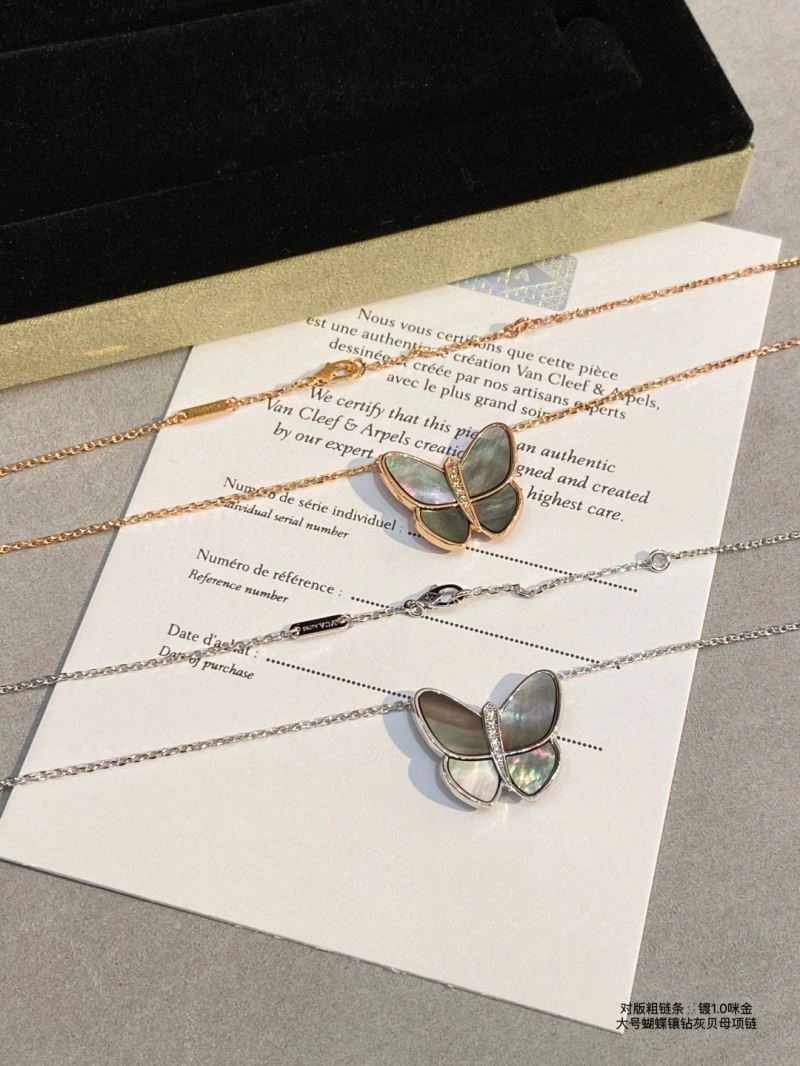 Functional Vca Necklaces 254257